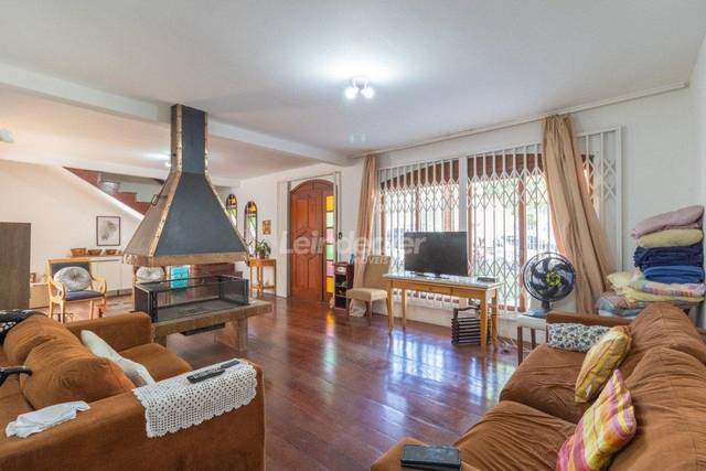 Casa à venda em Nonoai, Porto Alegre — foto 1